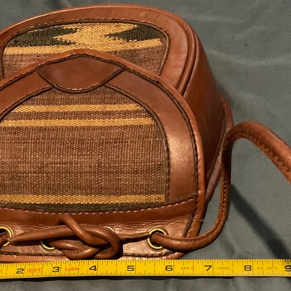 Vintage leather crossbody - Picture 9 of 11